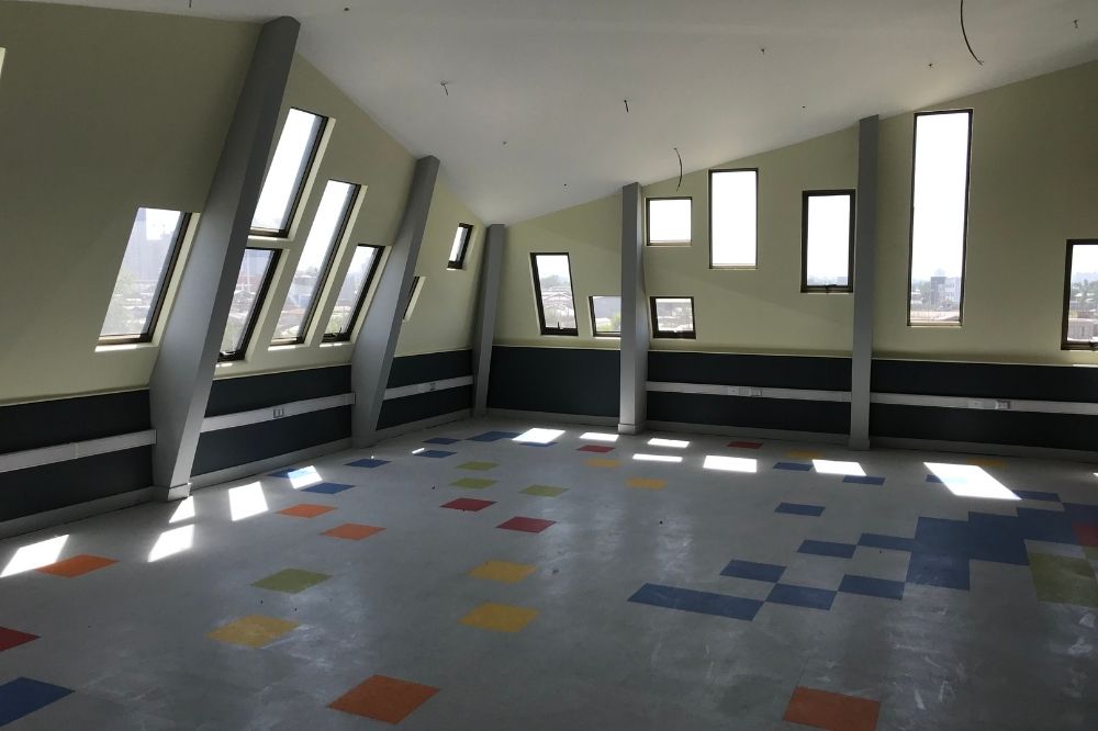 Nueva Construcción Colegio Jose Antonio Lecaros. Vista interna de una de las salas.